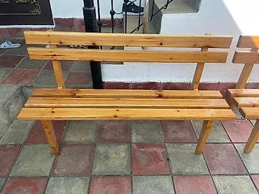 Taxta bağ skamyası qiymet 80manat razilasma yolu ile her 2si -
