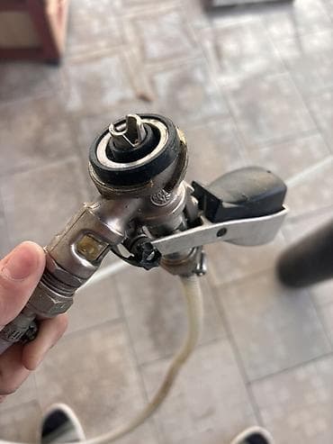 Reklam lövhələri: Tam səliqəli və işlək vəziyyətdə. Şəkildə göründüyü kimi mebelində — 5