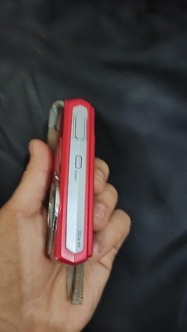 mega televizor: Fotokamera Fotoaparat Casio QV-R100 digital fotoaparat Problemsiz — 8