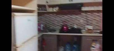 kiraye evlee: 2 otaqlı həyət evi.belediyye senedidi - Plan: qonaq otağı + yataq — 3