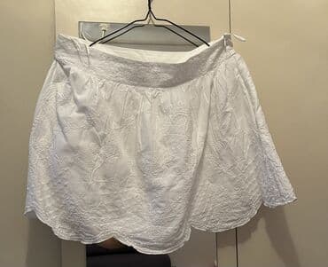 Zara Ağ rəngli, naxışlı ətək . tezedir