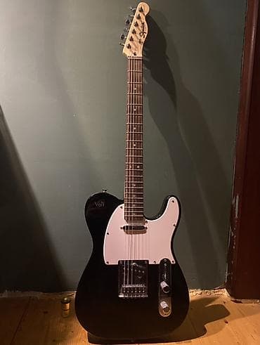 CD, DVD disklər və kassetlər: Elektron gitara, Fender, 6 sim, İşlənmiş — 1