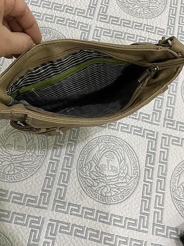 Сумки: Qadın çantaları.her biri az istifade olunub. heç bir problemleri — 8