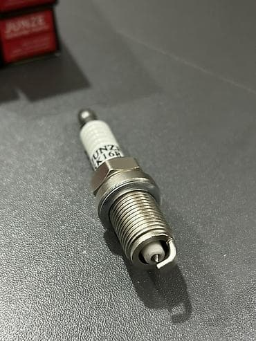 byd almaq: Toyota Prius 20 gövdə alışdırma şamı (sveça) — 3