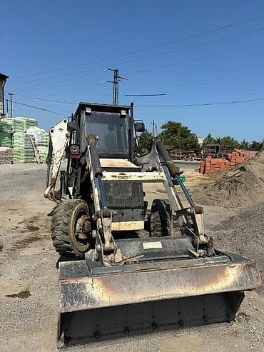 Bobcat B250 ekskavator-yükləyici - Markalı model: Bobcat B250 (IR –
