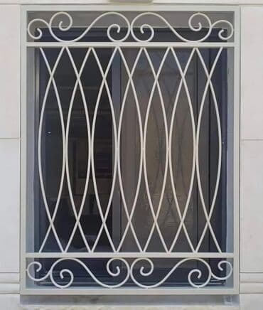 Qapılar və aksessuarlar: Dəmir pəncərə barmaqlıqları – dekorativ kovka dizaynları Məhsul — 3