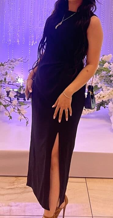 коктейльные платья в баку: Setre'nin paltari, 150 azn alinib. 1 defe geyinilib. 50 azn🌸. M-38 — 3