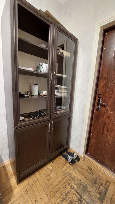 taxta rəf: İşlənmiş, Kitab rəfi — 2