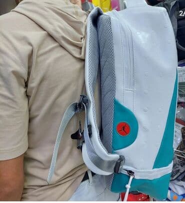 gitara cantasi: Rukzaklarin satisi.Qiymetler 28aznden baslayir.Magazadir.Catdirilma — 2