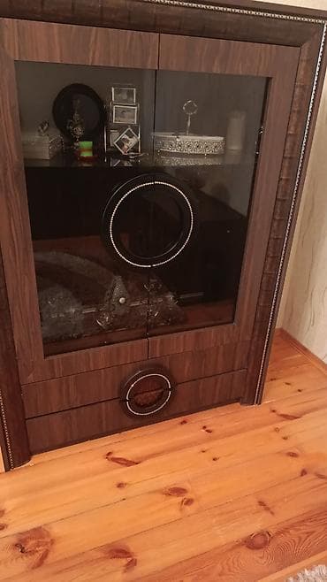 qapi ustu: Qonaq otağı üçün mebel dəsti - Material: ağac teksturalı — 3