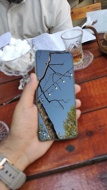 black shark 2: Redmi smartfon - Rəng: Açıq mavi arxa panel, şüşə teksturası - Ekran — 2