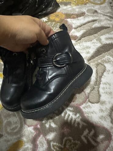 купить бу шкаф для одежды: 1-5 yaş aralıginda qiz usagi geyim ve — 52