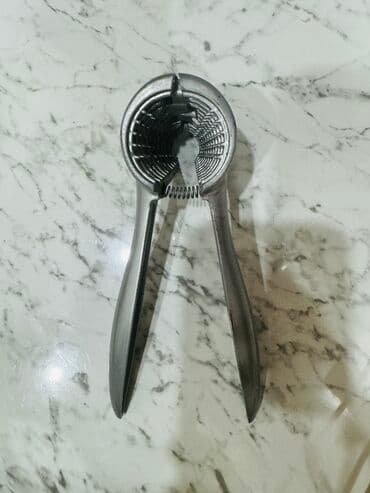 Digər mətbəx aksesuarları: Qoz sindiran.tezedi.kecmisindi — 1