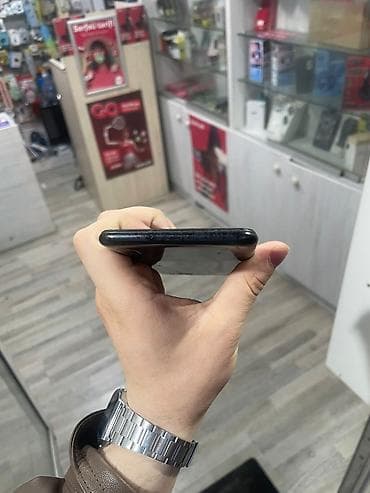 telefin: Samsung Galaxy A10, 32 GB, rəng - Qara, İki sim kartlı — 2