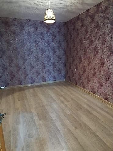 Mənzillər: 7-ci mikrorayon 3 otaqlı, 120 kv. m — 6