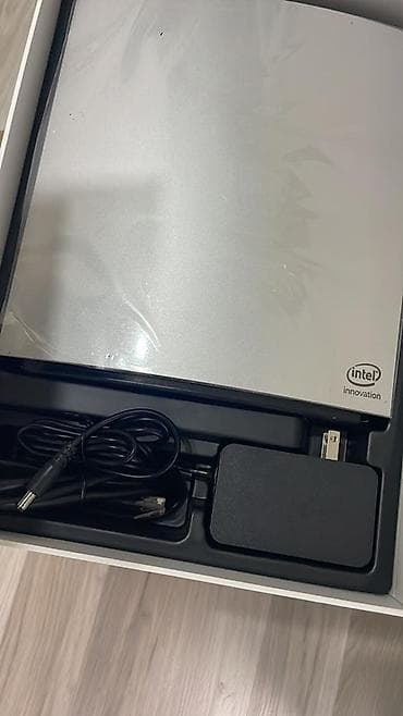 Модемы и сетевое оборудование: PHICOMM K3C router - Intel Innovation platforması ilə işləyən router — 3
