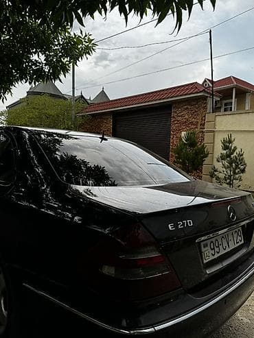 on faralar: Mercedes-Benz E 270: 2.7 l | 2004 il Sedan — 4