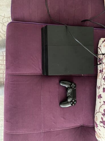 как купить игру в playstation store азербайджан: PS4 -500 Gb dı 3 pult 1 disk verilir Fifa 19 diski içində 6 oyun — 1