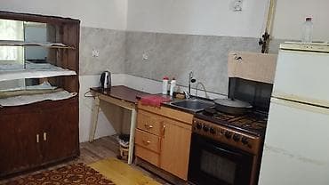 kiraye evler 200 manata: Şəki, gündəlik kirayə – 3 otaqlı həyət evi - Sahə: 60 m² - Mərtəbə — 8