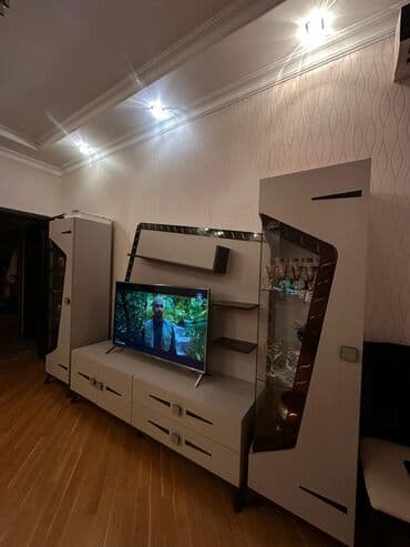 bir tankda hazırlanmış mebel: Qonaq otağı üçün müasir mebel dəsti — 2