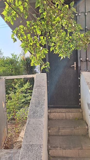 Bakı, 8-ci kilometr, 3 otaqlı, Köhnə tikili, m. Neftçilər, 96 kv. m — 7