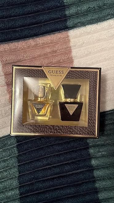 parfumeriya vitrini: Lüks ətir seti 1) Prada Paradigme Eau de Parfum – 100 ml (3.3 fl — 3