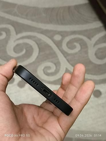 gəncə telfon: IPhone 15 Pro, 256 GB, Graphite, Zəmanət, Simsiz şarj, Face ID — 5