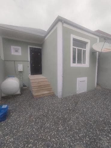 Salam ev bine savxoz 160 nin axrina yaxin mesafede yerlesir 2 otqlidi