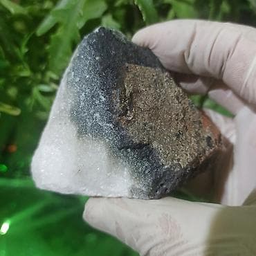 nerd sekilleri: Nadir Təbii Daş Satılır | Uv Floresan - Yaqut, Safir, Şpinel, Süd — 6