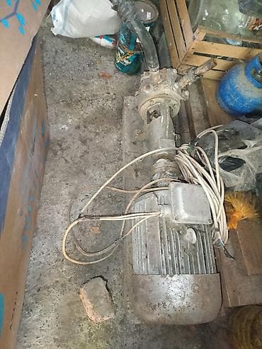 19 litr su: 3faza Sənaye tipli elektrik mühərriki ilə birləşik nasos aqreqatı. - — 1