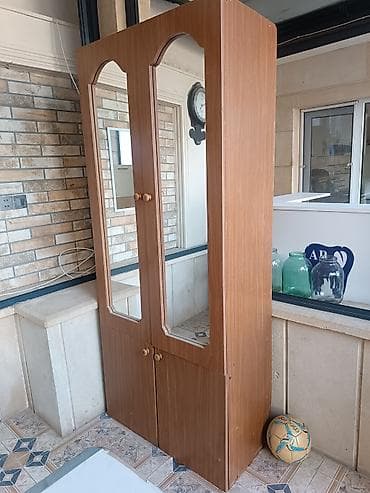 giris qapi: İşlənmiş, 2 qapılı, Güzgülü, Qəhvəyi, Taxta, Açılan, Düz dolab — 1