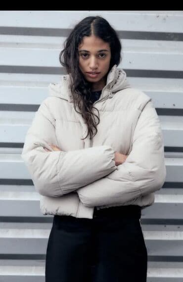 ucan teyyare oyuncaq: Zara qadın şişme kurtka
Su ve külek keçirmez model — 1