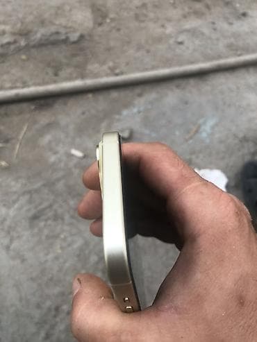 iphone 16 ağ: IPhone 15 — 5