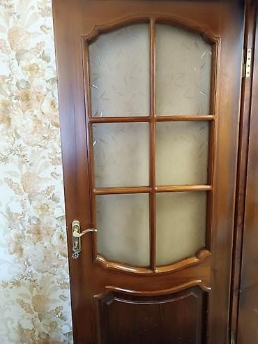 Interyer qapıları – klassik taxta dizayn - Material: təbii ağac — 1