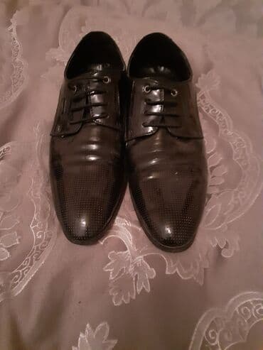 каталог ювелирных изделий в баку: Gencede satilir Kişi üçün klassik lakli ayaqqabı toydan toya — 1