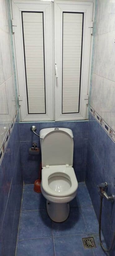 sabuncuda kirayə ev 200 azn: Bineqedi rayonu 9-cu mikrarayonda 4 mertebeli binanın 4-cu — 8