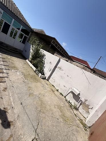 heyet evleri: Ramana qəs. 5 otaqlı, 105 kv. m, Orta təmir — 4