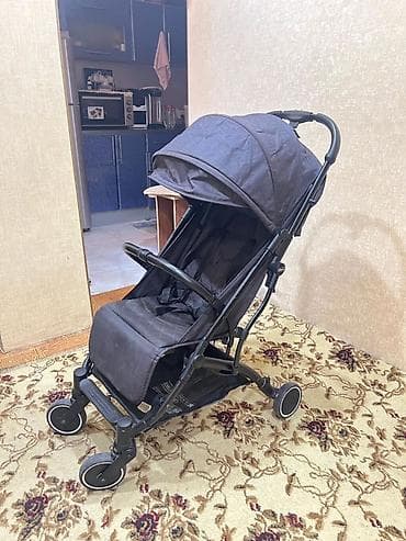 Klassik gəzinti arabası