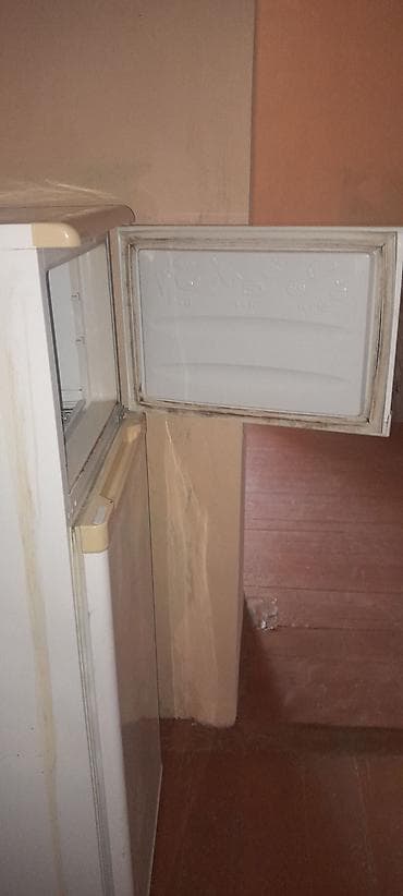 pc hisseleri: İşlənmiş 2 qapılı Beko Soyuducu Satılır, rəng - Ağ — 4