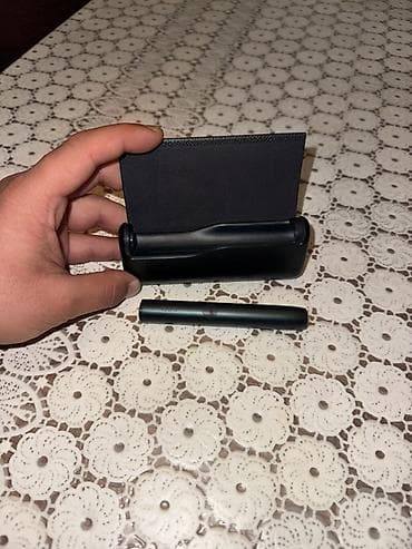 IQOS elektron tütün cihazı – tutqun qara rəngdə Komplekt: - Daşıma və — 2