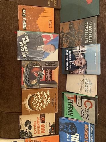 bedii kitab: Kolleksiya: Rus və sovet ədəbiyyatı, tarix və ensiklopediya nəşrləri — 6