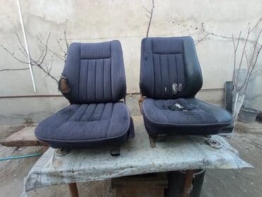 Oturacaqlar: İki ədəd tünd göy rəngli avtomobil oturacağı. Oturacaqlar parça — 1