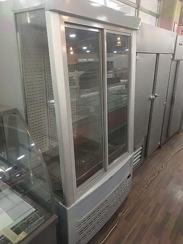 Dərin dondurucular: Şüşə qapılı vitrinalı soyuducu - Tip: Dikey vitrin soyuducu — 1