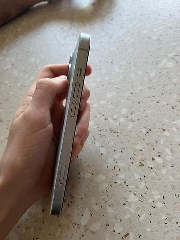 92: IPhone 15, 128 GB, Ağ — 2