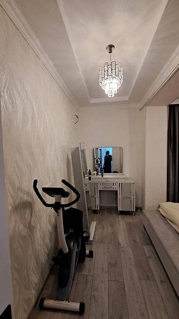 7ci mk: Bakıxanov qəs., 3 otaqlı, Yeni tikili, 73 kv. m — 4