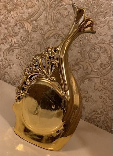 yeni il geyim: Bir vaza, Keramika — 3