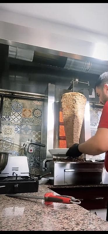 velosibet sekilleri: Döner ustasıyam 8 illik tecrübe Türkiye’de işlemişem 8 ildi Hatay — 6