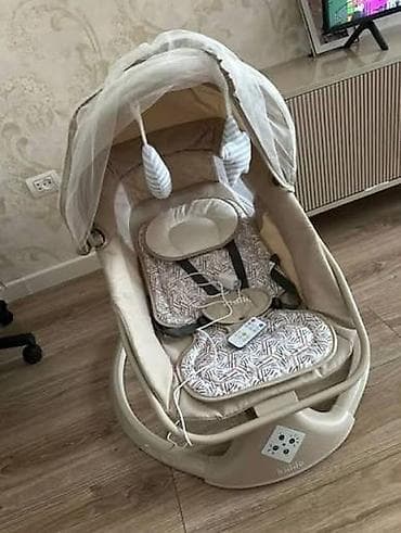 desmal desti: Oğlan və qız üçün, Yumru, Beşik, Dəst ilə, Yellənmə mexanizm ilə — 1