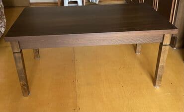 бильярдные столы бу: 2 ədəd böyük jurnal masası, biri Pribaltika istehsalı, ölçü: 112*61*53 — 1