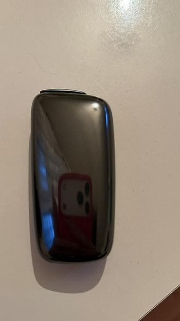 Ploom tutunu qizdiran cihaz. 2 heftedir alinib, az istifade olunub. 35